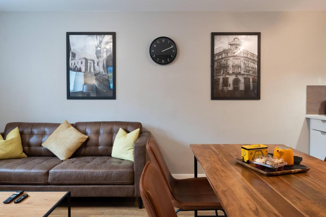High Street Town House Aparthotel Manchester Bagian luar foto
