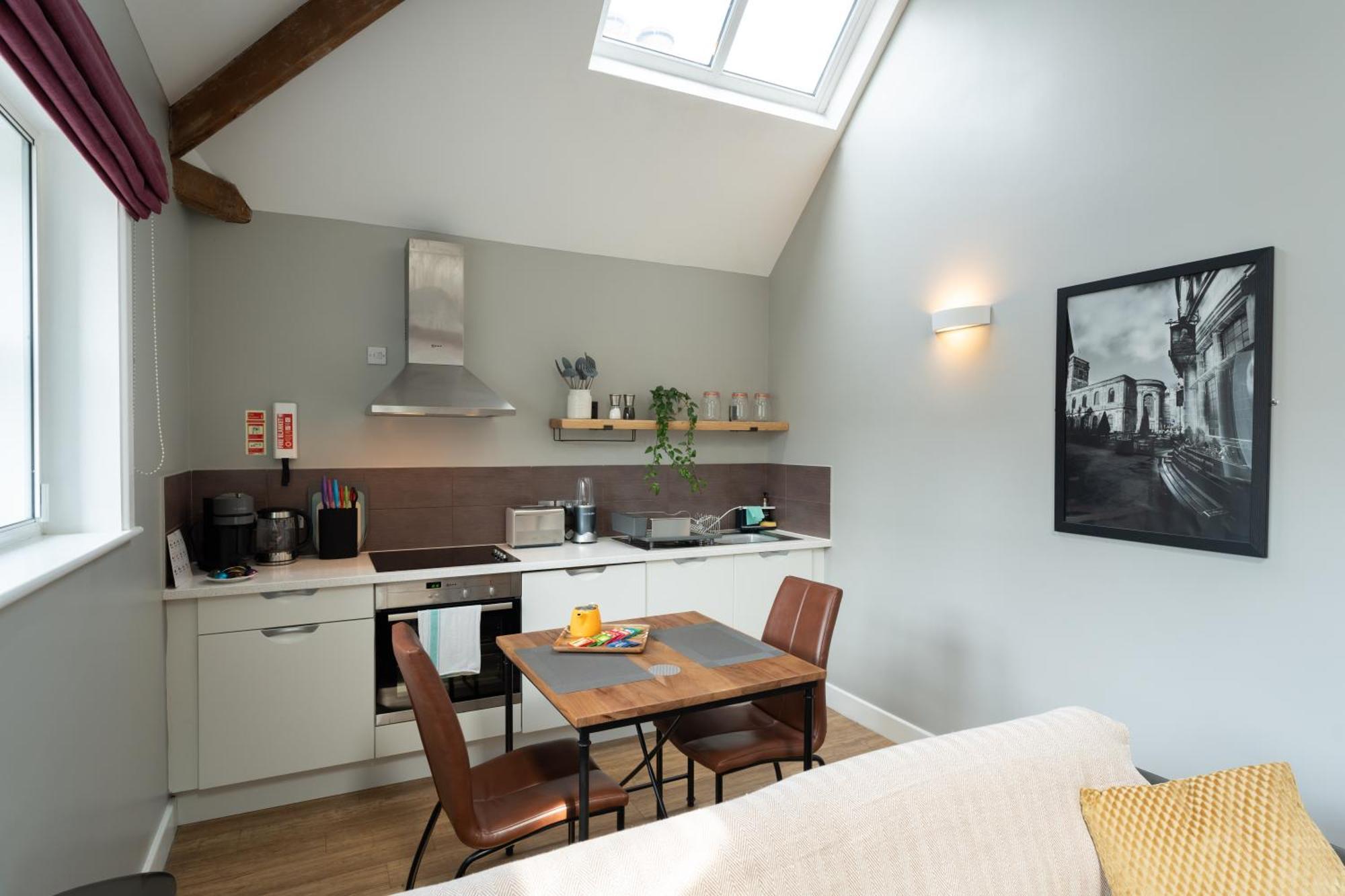 High Street Town House Aparthotel Manchester Bagian luar foto
